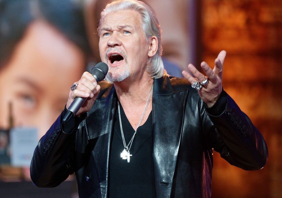 Eurovision legend Johnny Logan to return to contest 37 years after win